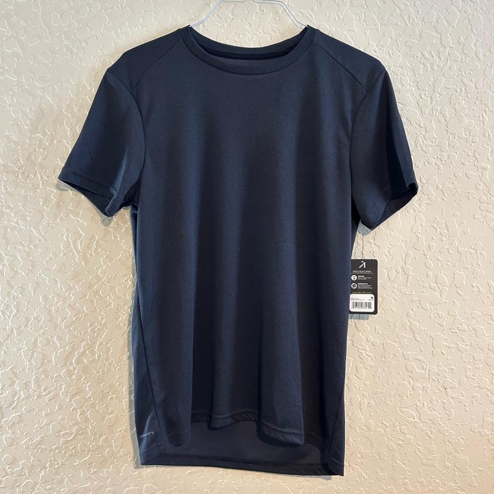 Alive Men’s Activewear Short Sleeve Tee